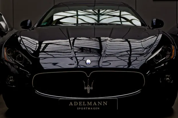 엘로얄 카지노 안드로이드/iOS 앱